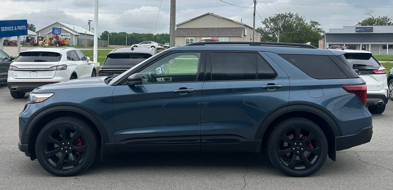 2020 Ford Explorer — interior view