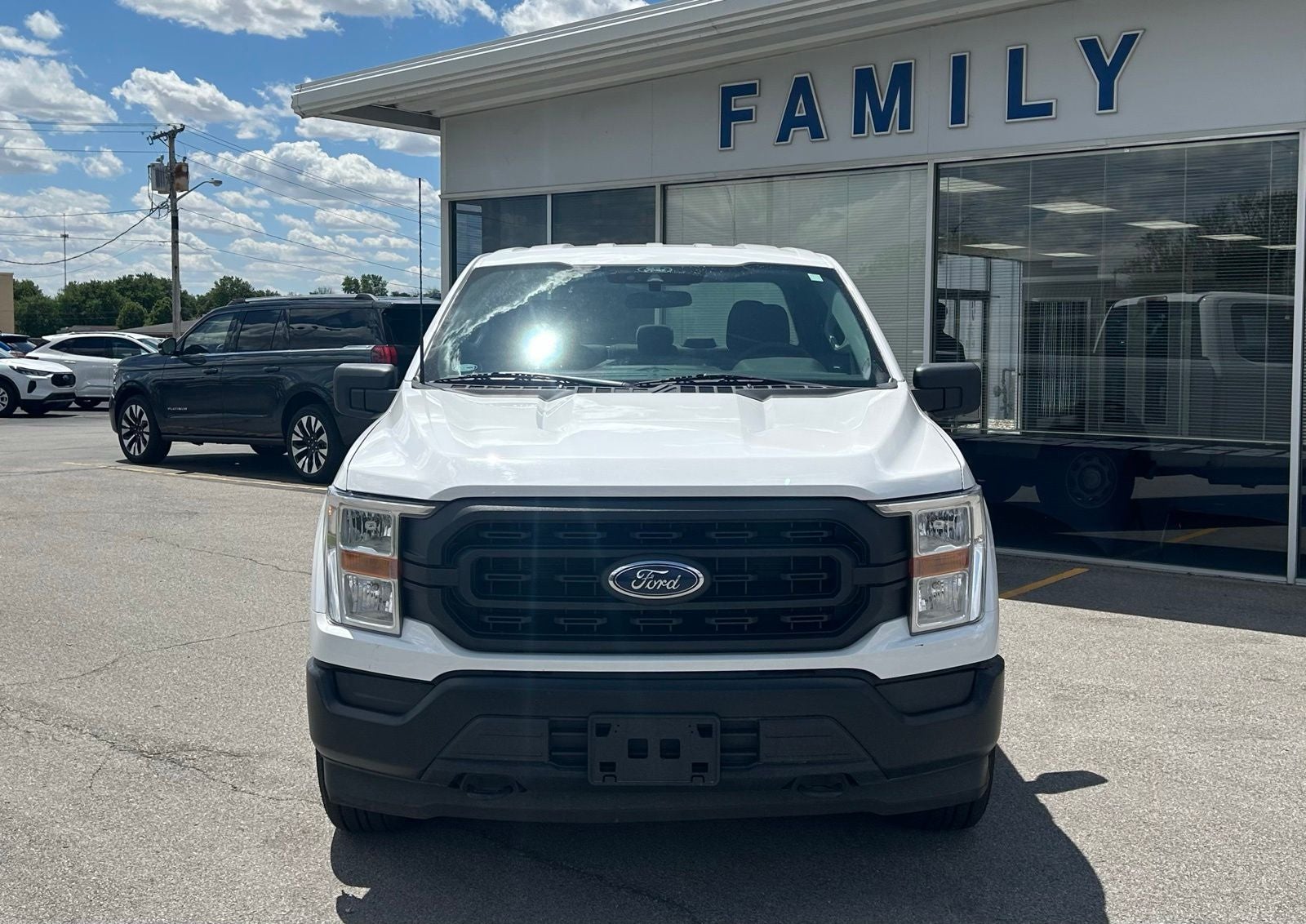 2022 Ford F-150 — side profile view